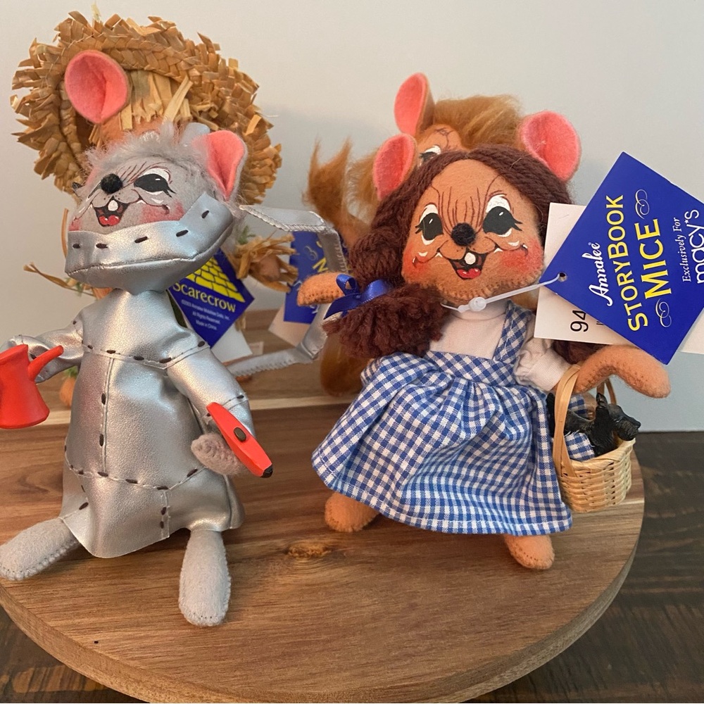 Annalee 6" WIZARD OF OZ Macys 2003 Dorothy Tin Man Lion Scarecrow NEW WITH TAGS!